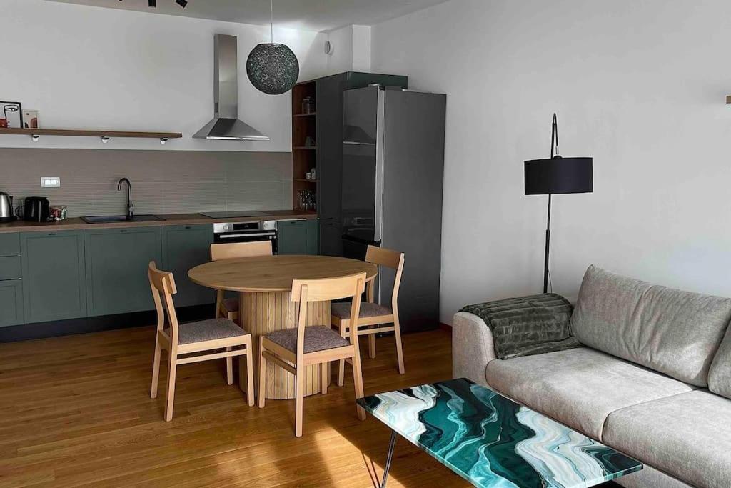 Nine Luxe. 53m2+ Garage+balcony. New Build. Apartman Zagreb
