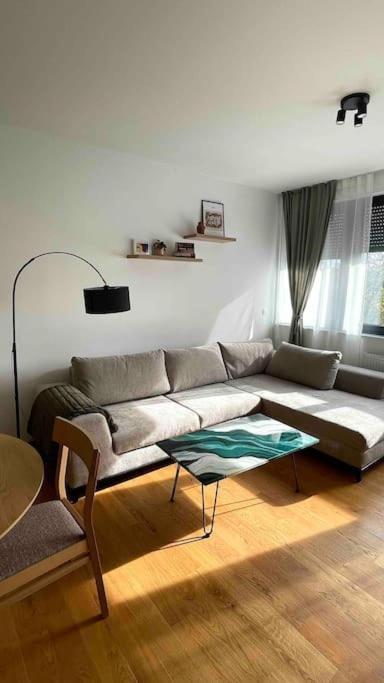 Apartment Nine Luxe. 53m2+ Garage+balcony. New Build. *