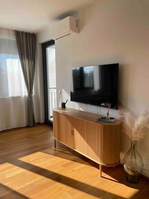 Apartment Nine Luxe. 53m2+ Garage+balcony. New Build. Zagreb